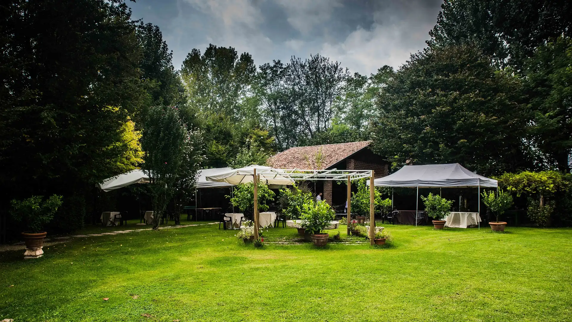 Veranda e giardino